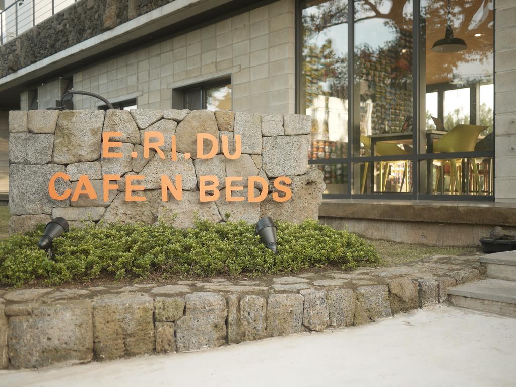 Eridu Cafe N Beds 호텔 서귀포 외부 사진
